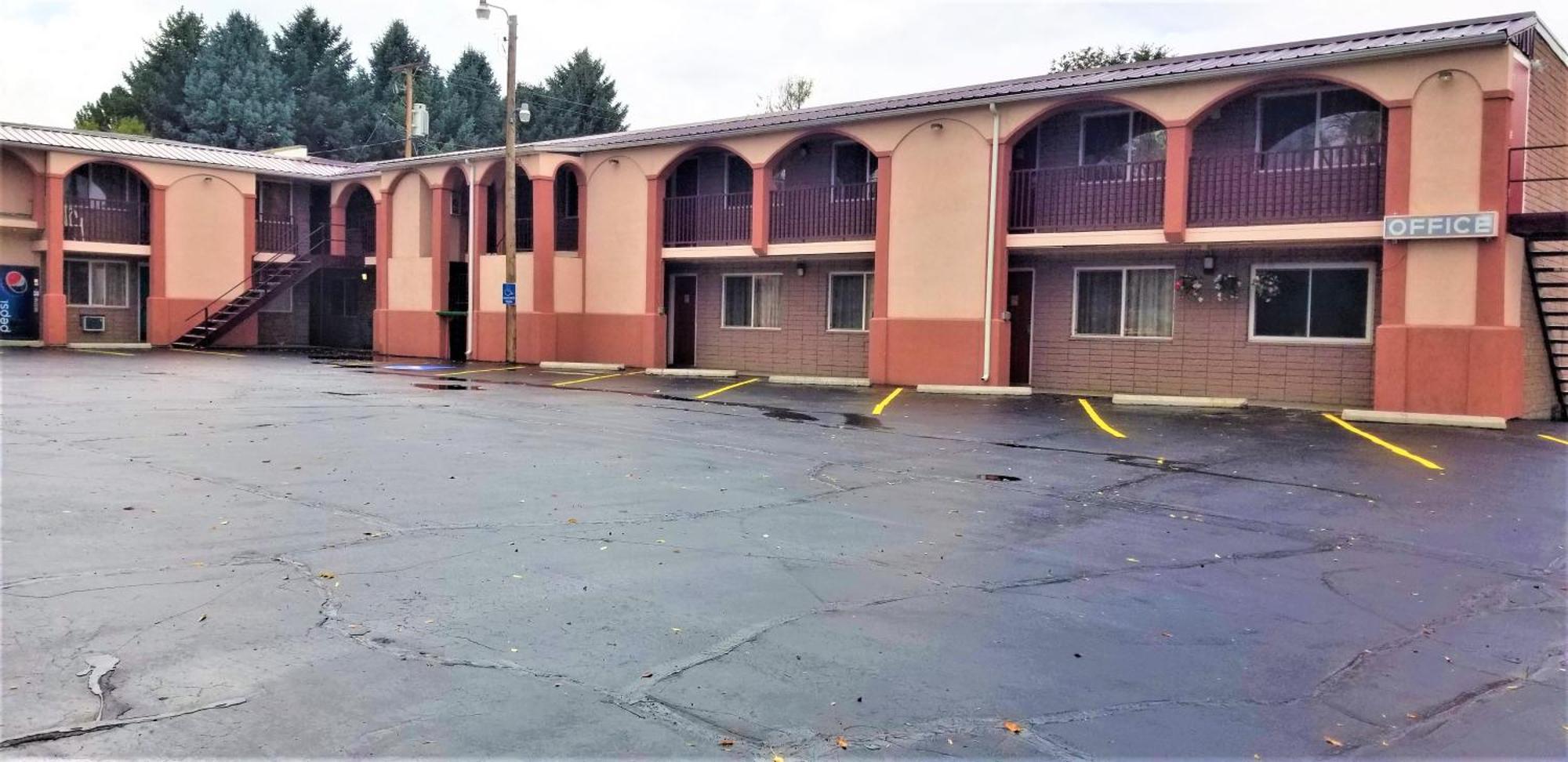 Town House Motor Inn Worland Zewnętrze zdjęcie